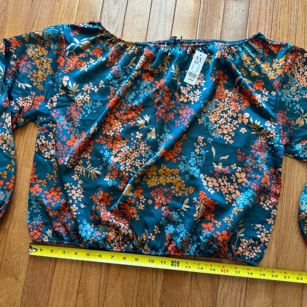 NY&Co Off-the-Shoulder Blouse - Picture 6 of 8